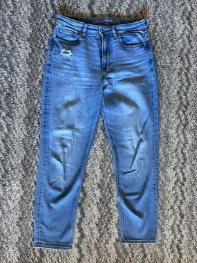 American Eagle Outfitters Stretch Straight Leg Jeans Light Wash Women’s Size 6
